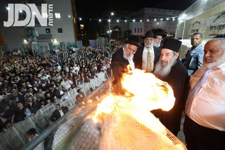 הדלקה המרכזית בבני ברק צילום יעקב כהן (11)
