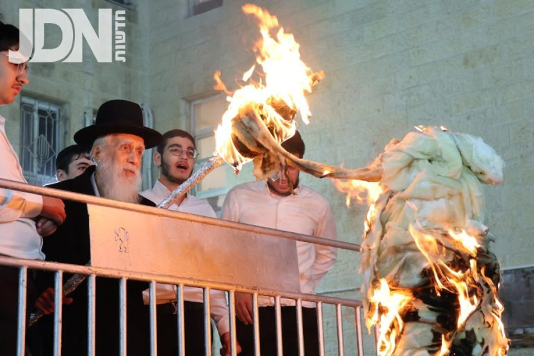 הדלקה של חבר המועצת רה'' רבי יהודה כהן (15)