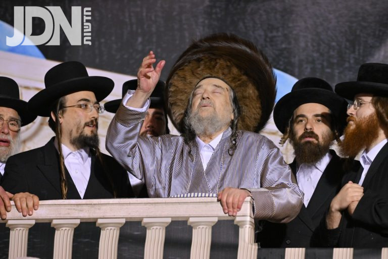 הרב יעקב מאיר שכטער ל''ג בעומר צילום מאיר אדרי ודוד ארזני