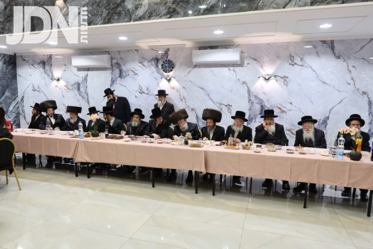 זוועהיל קוידינוב אירוסין (5)