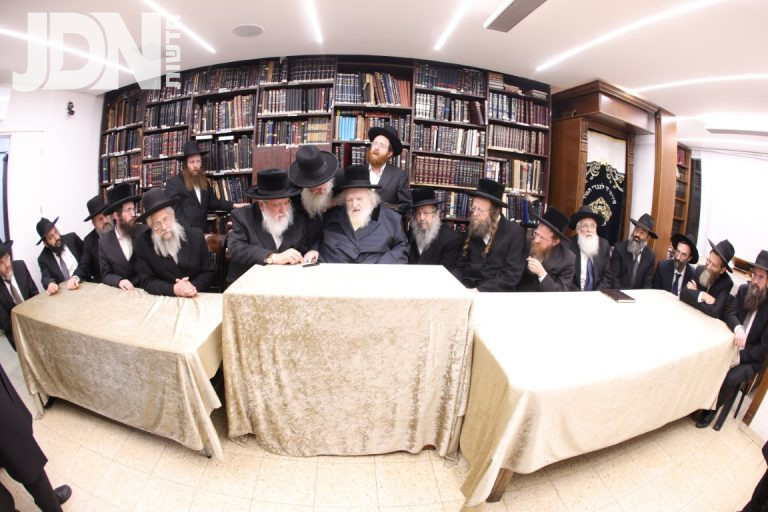 כינוס רבני רמת שלמה אצל הגר''מ שטרנבוך (3)