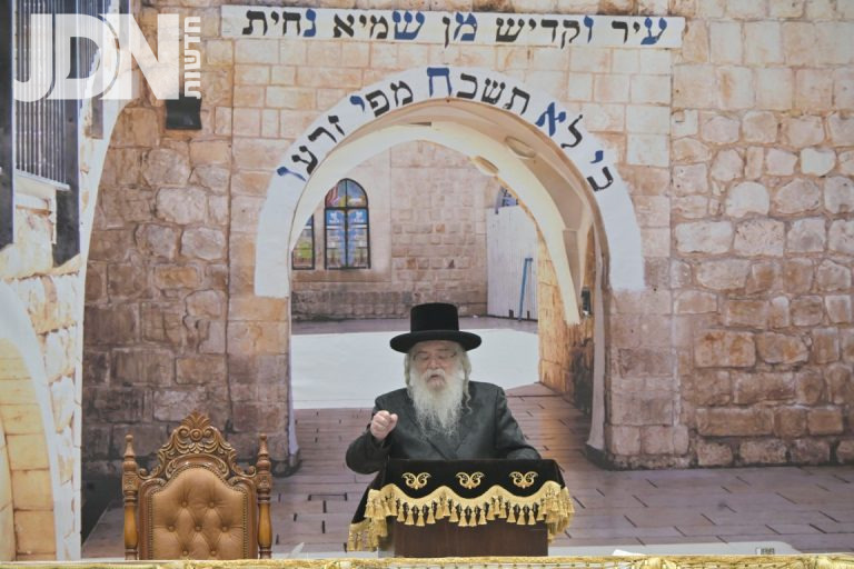 לג בעומר בחצר הקדש דאראג (4)
