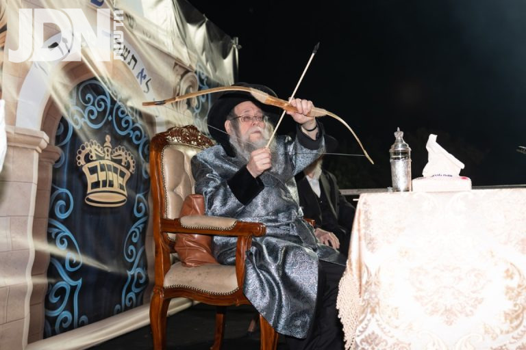 ל''ג בעומר רבי יצחק שמואל אהרן לעזער מיבנאל צילום ארי גרינבלאט (33)
