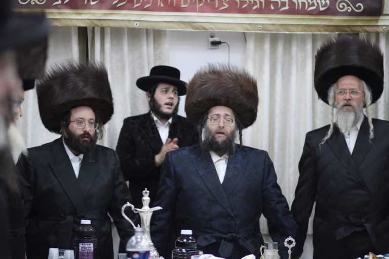 שבת עלייה לתורה לאב'''ד צאנז זימגראד בן הביכורי חיים צילום איתי קצב (7)