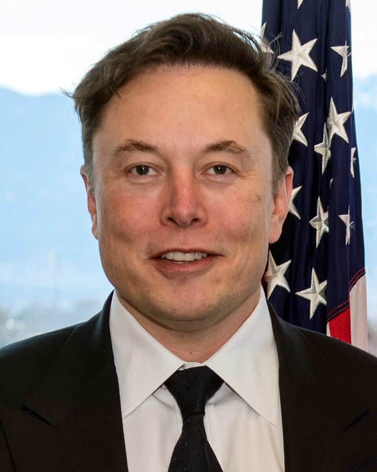 960px-Elon_Musk_2019