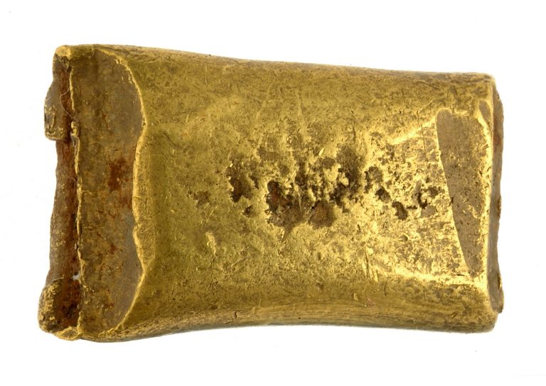 Burglars planned to steal the ancient gold treasure discovered in the city museum
