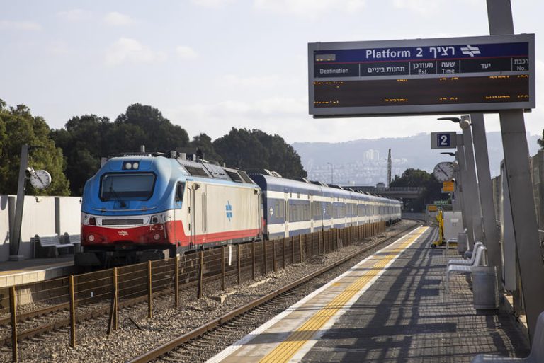 ISRAEL RAILWAYS