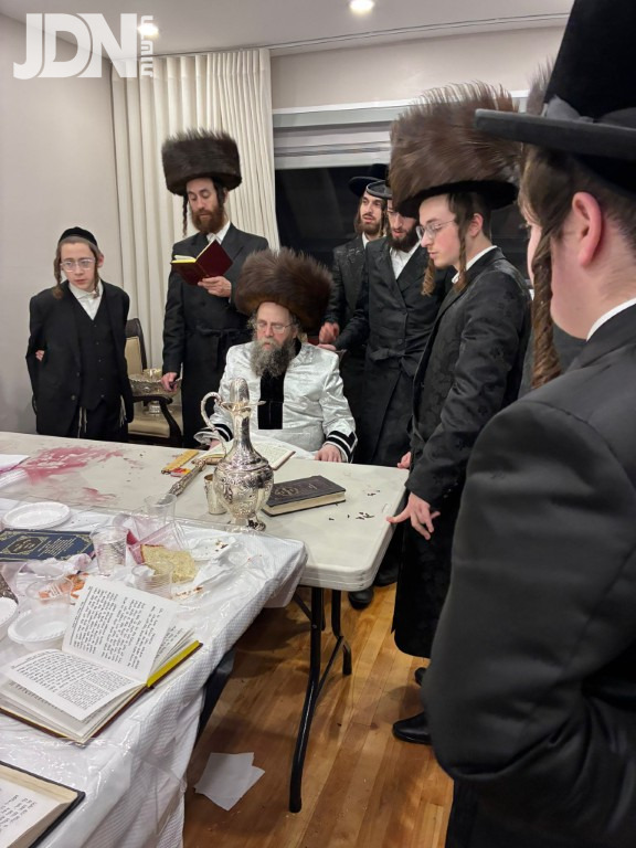 אדמו''ר מקרעטשניף סיגעט מוומ''ס בביקור במאנטרעאל קאנאדא (3)