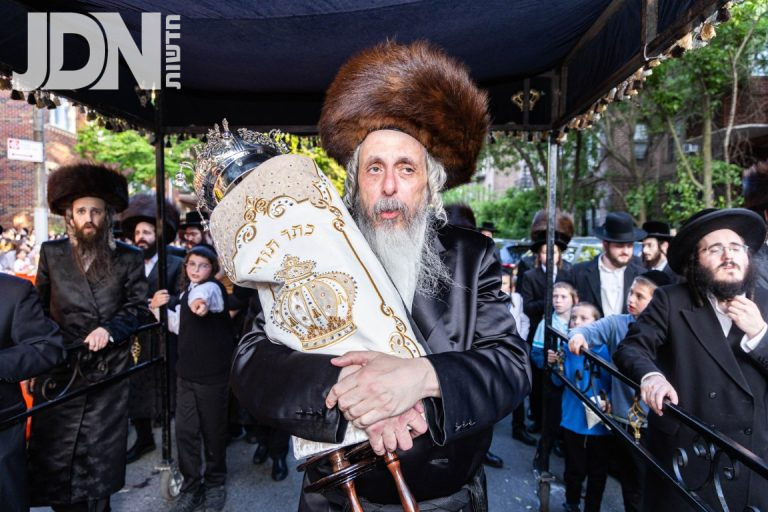 סטריזוב הכנסת ס''ת (11)