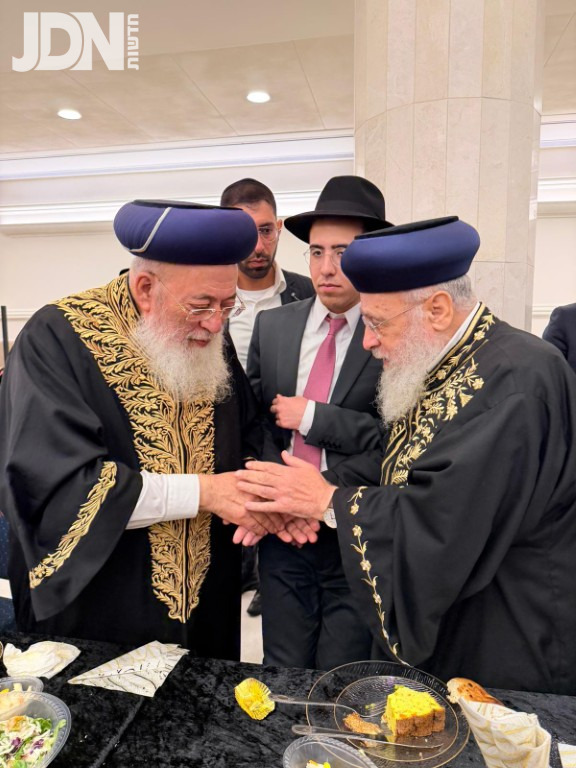 שבת שבע ברכות לנכדת הראשלצ''ם בעיר בני ברק צילום ש.פ