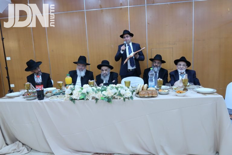 אירוסי נכד רה''י חכם משה צדקה צילום ש.פ