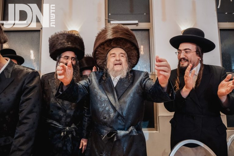 איריסון של נינת רבי יעקב מאיר שכטער צילום יחיאל רייכמאן (5)