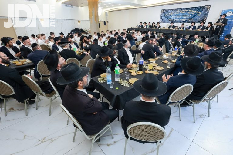 בין הזמנים סיומים בישיבת 'שמחת התורה' חיפה צילום שמואל שנקר (15)
