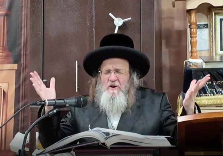 דינובב