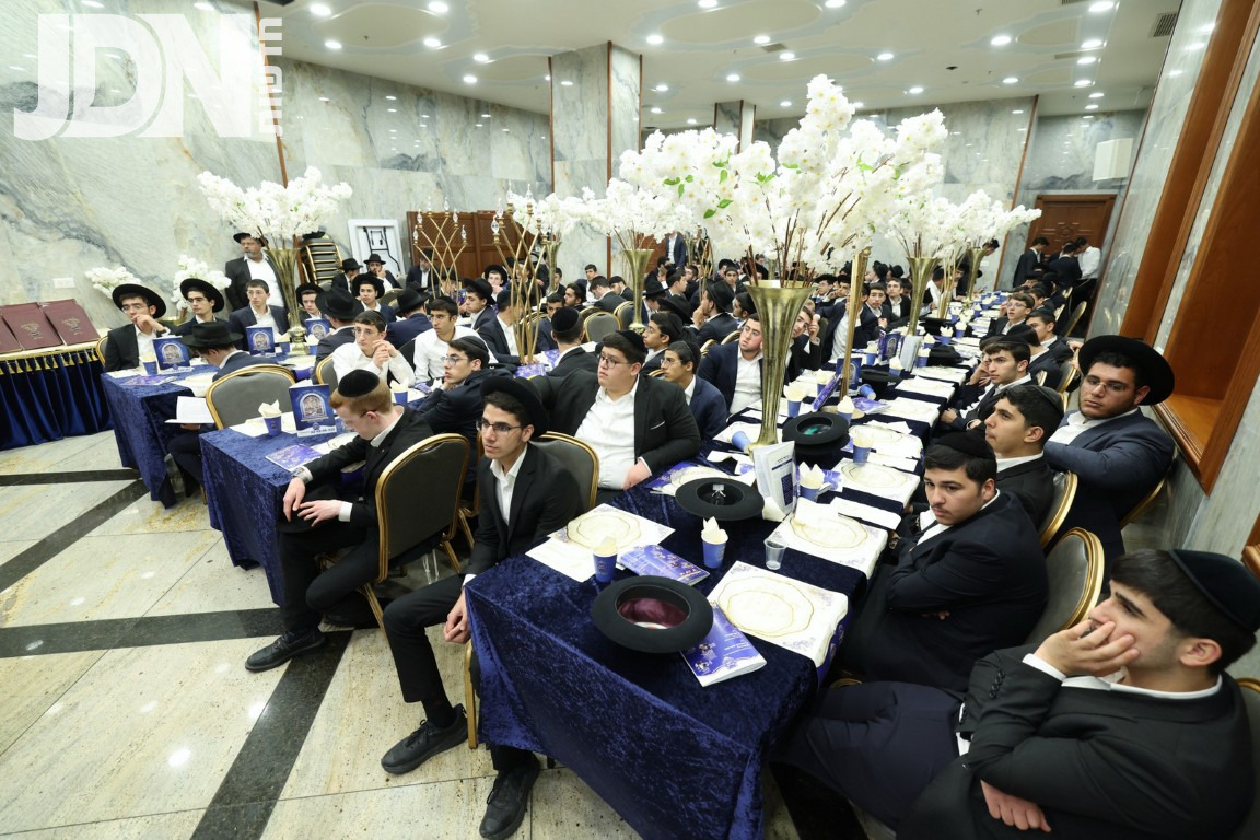 מאות בני ישיבות בבית שמש התכנסו למעמד הכנה • גלריה - JDN