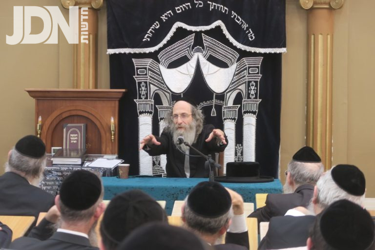 ר' אלימלך בידרמן בשיחת חיזוק בהיכל ישיבת רנה של תורה בכרמיאל (3)