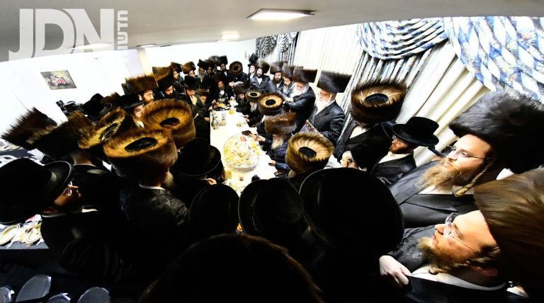 שמחת בית נדבורנה קוסוב ויזניץ באר חיים ערלוי האלמין פדיון הבן (19)